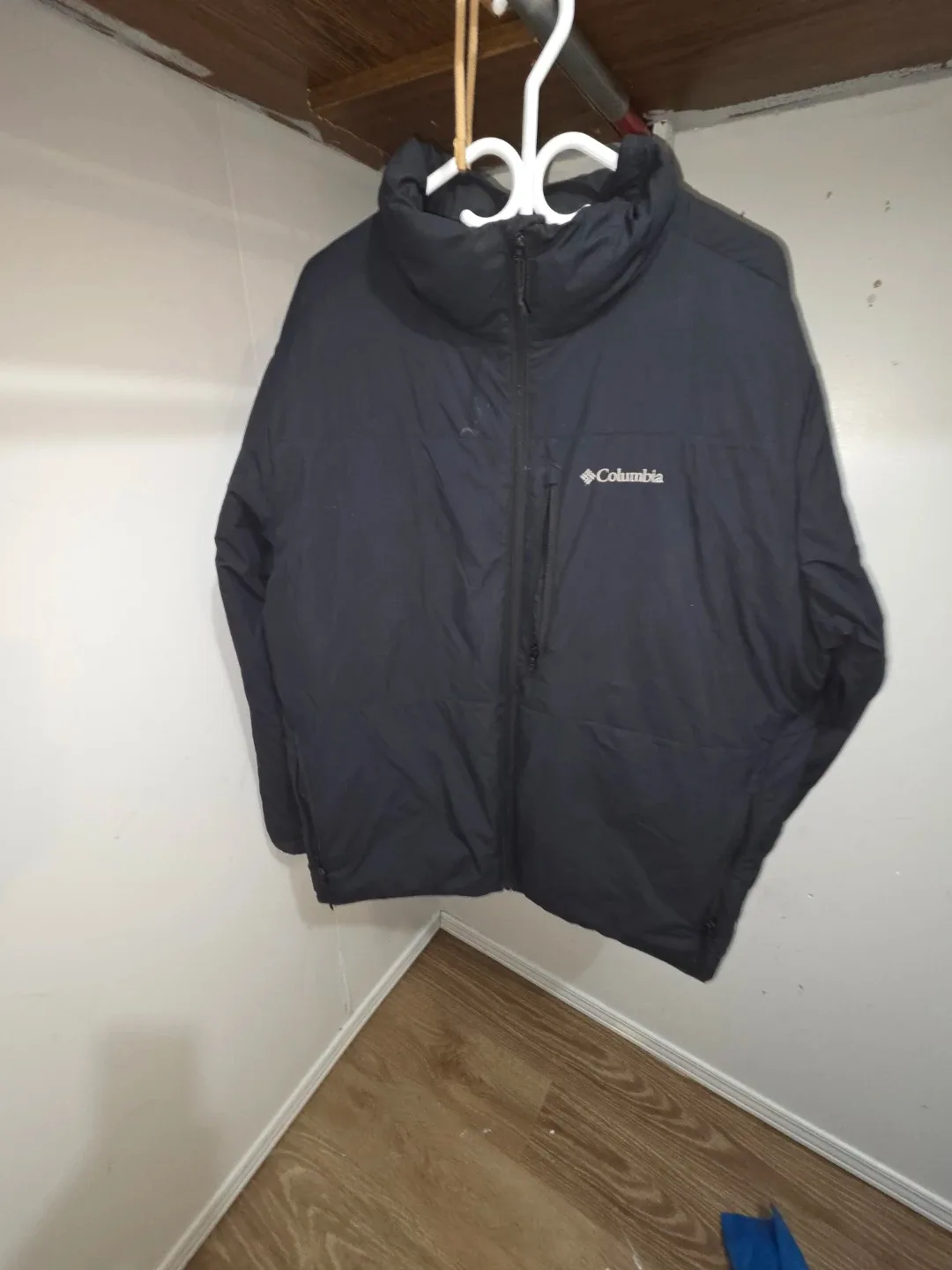 #Cleanout Columbia Black Jacket