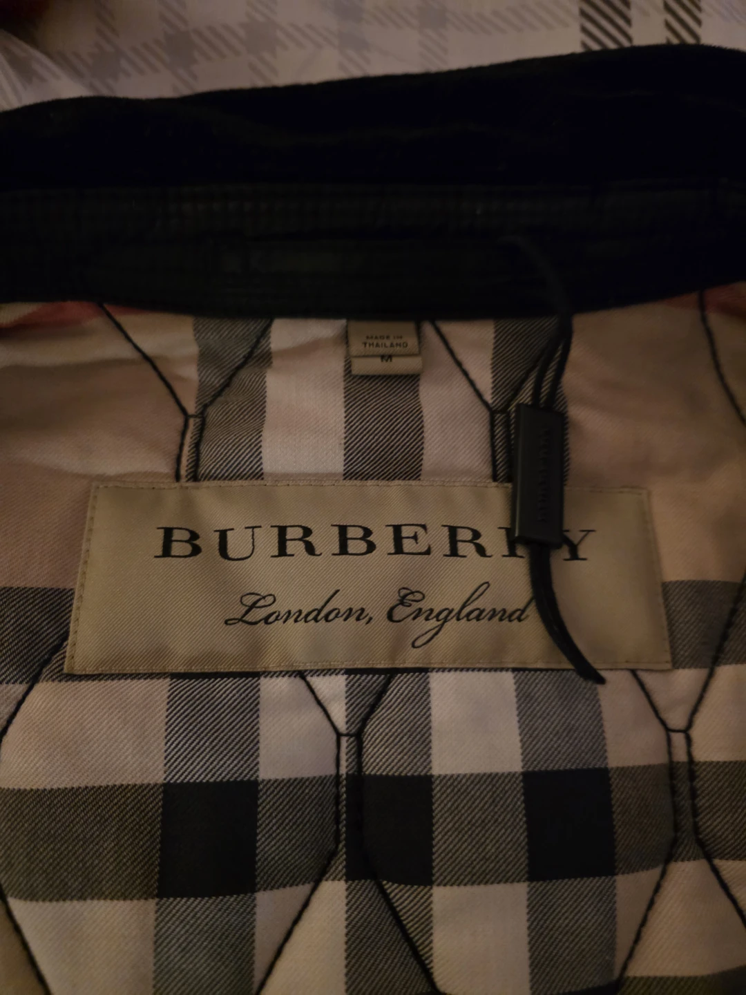 Burberry Black Quilted Jacket - Size M - photo 2