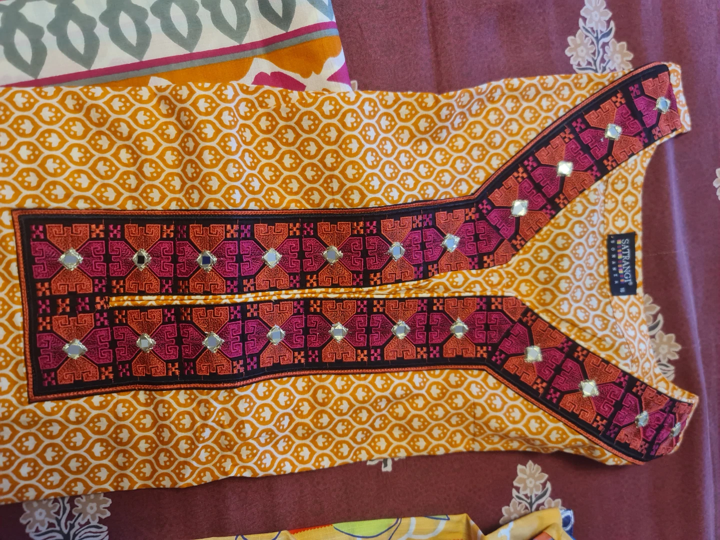 Satrangi Yellow Printed Kurti - photo 2