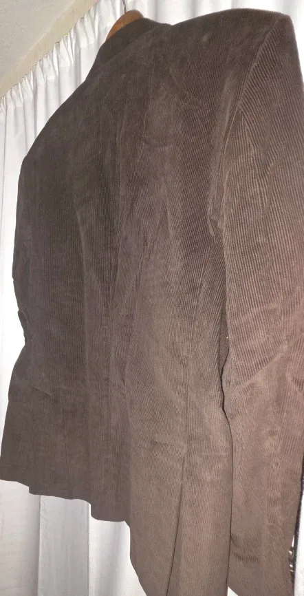 Men's Large Brown  VINTAGE Corduroy Blazer image indicator(2)