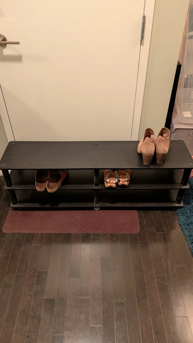 Black Shoe Rack