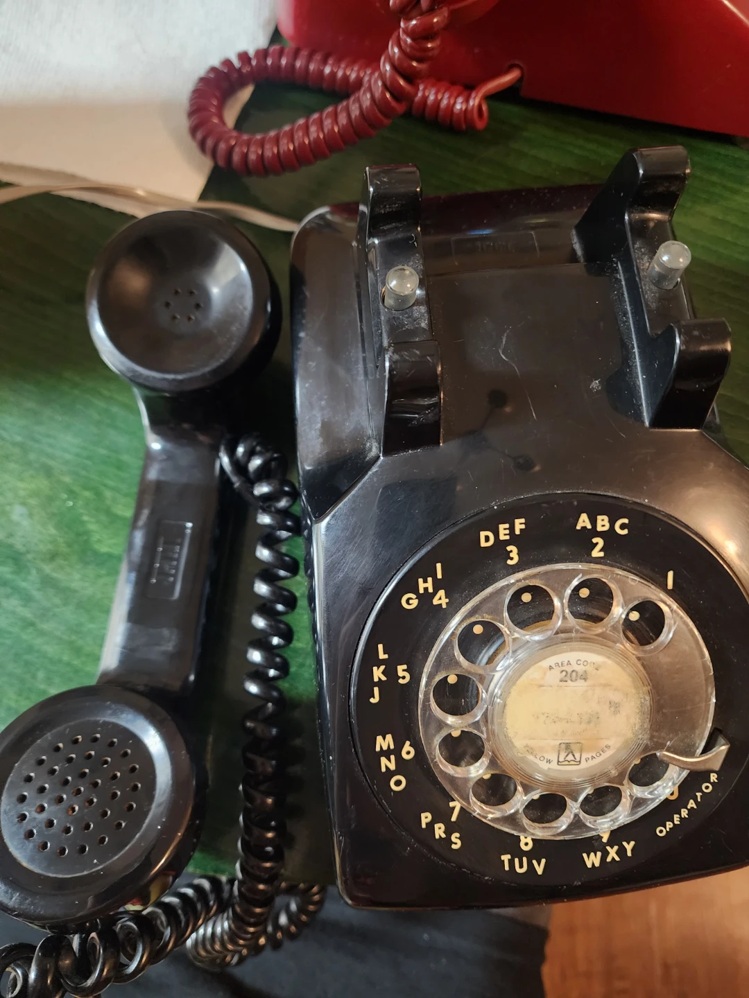 Cherry Red and black Vintage Northern Electric Rotary Phones - photo 5