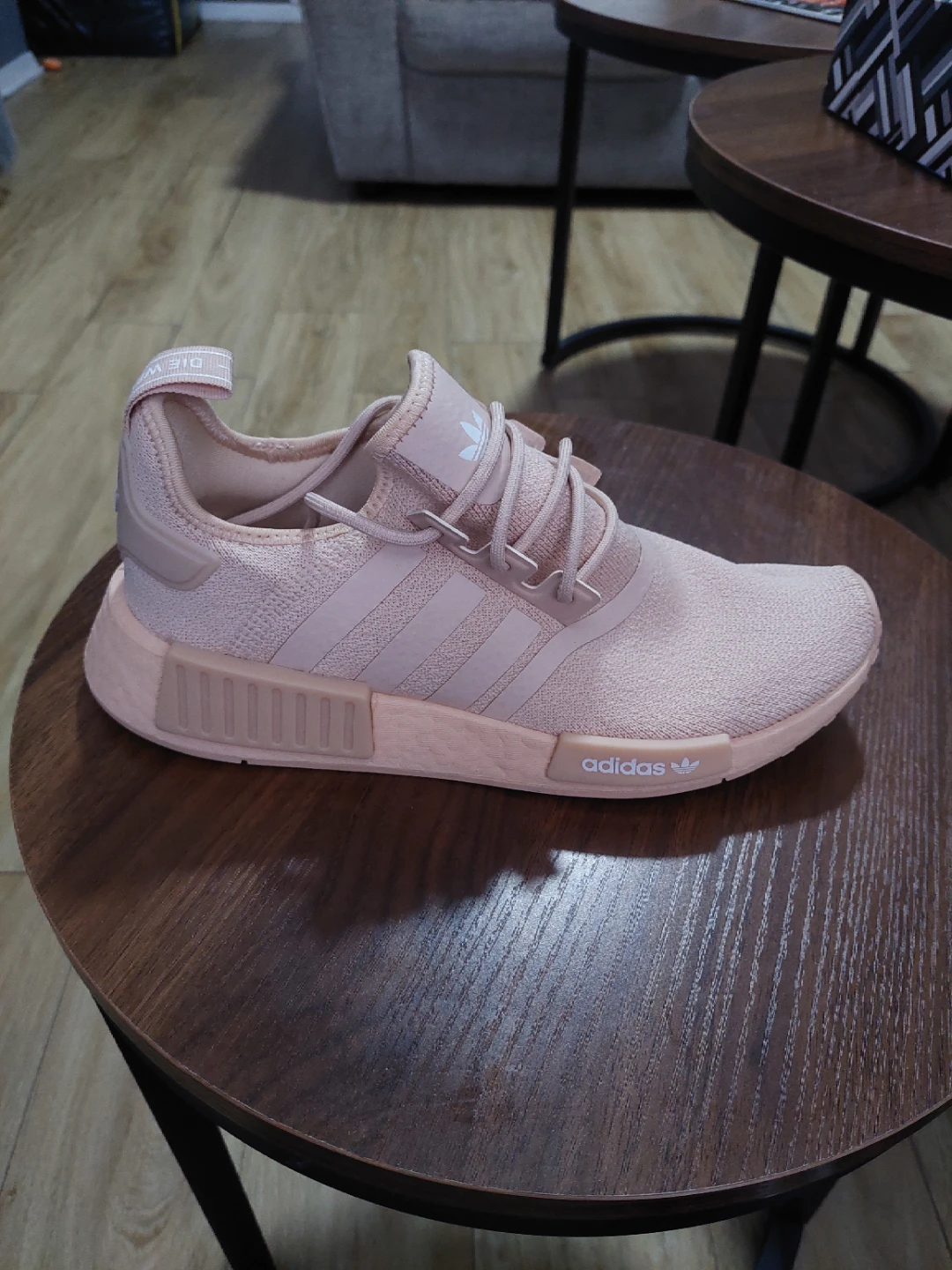 Adidas NMD R1 Pink Sneakers