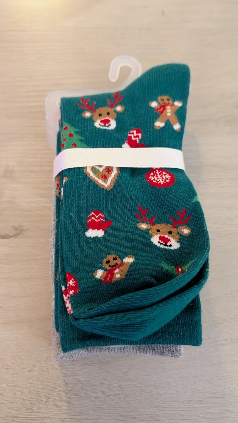 Brand New with Tags Christmas Socks (Two Pairs) image indicator(2)