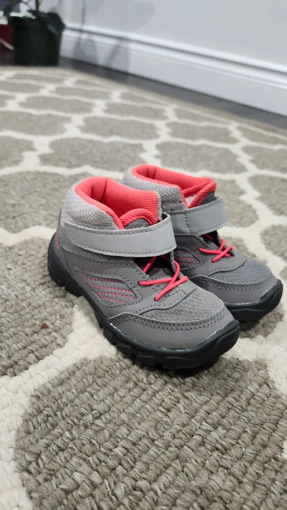 Grey and Pink Kids' Winter Boots image indicator(3)