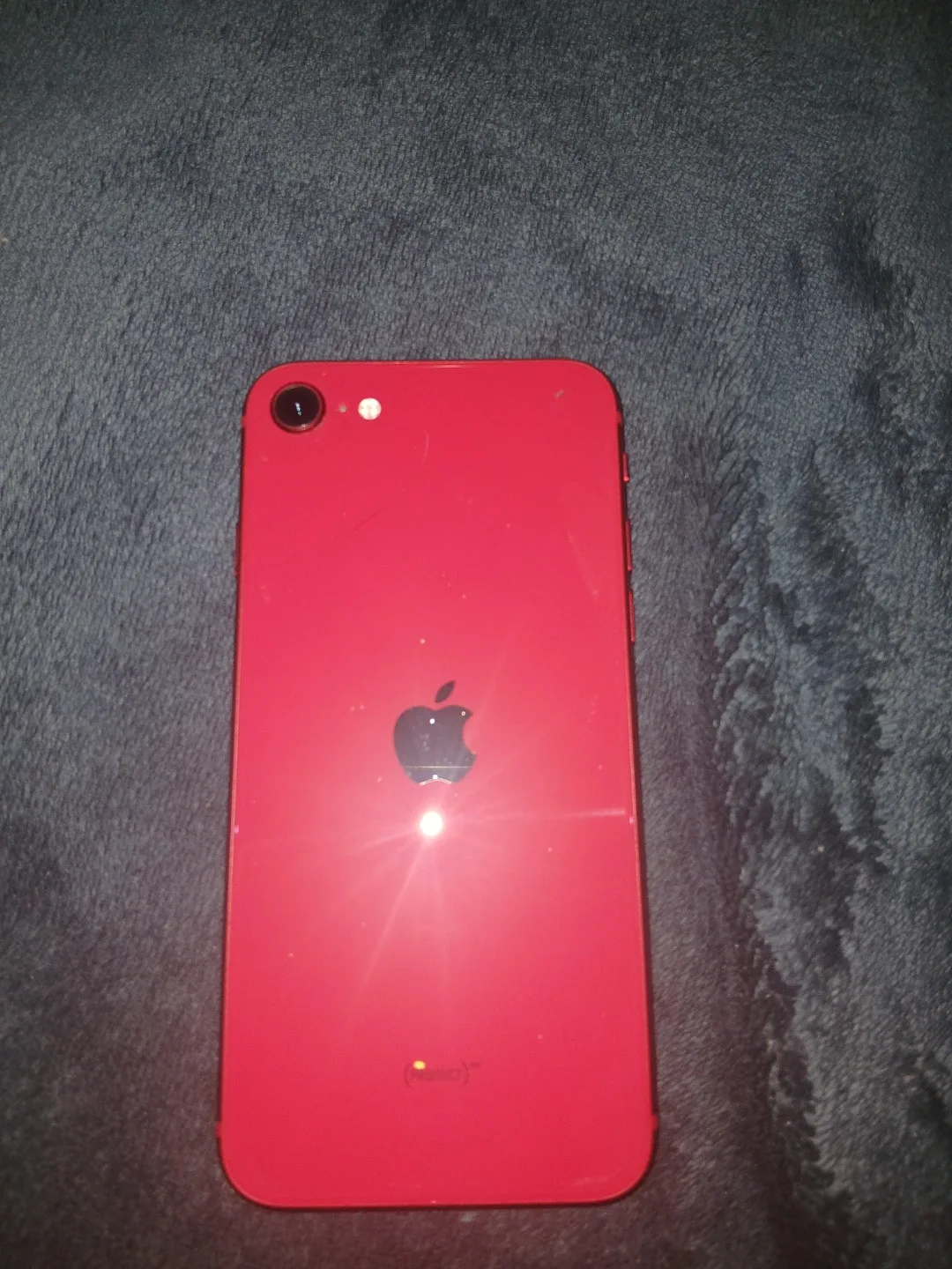 Iphone se 2nd gen - Red