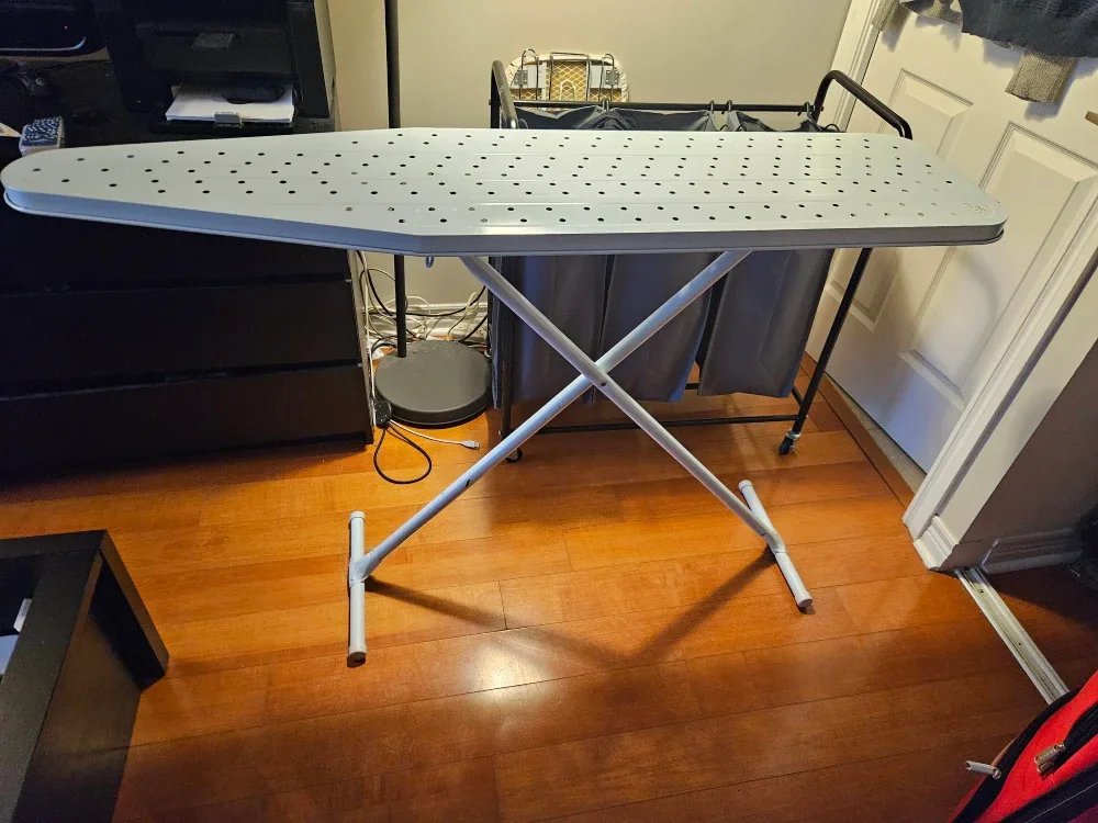 Large foldable iron board