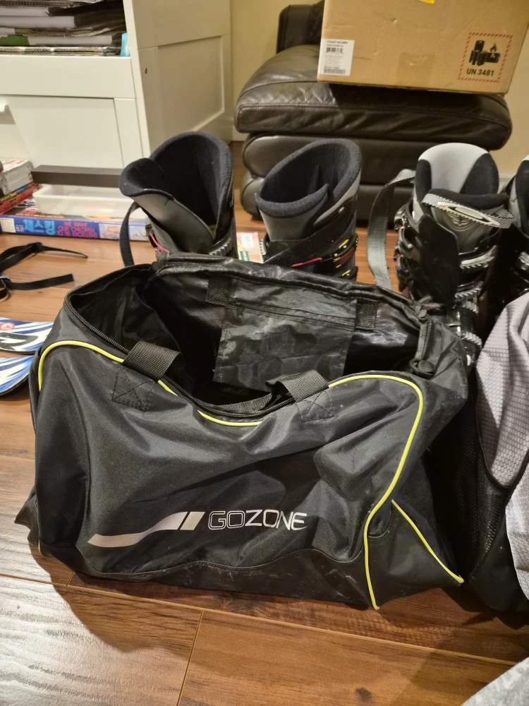 Salomon Mission 5 Ski Boots & Dynastar Skis - photo 5