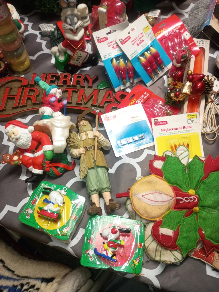 Vintage Christmas Decor - photo 2