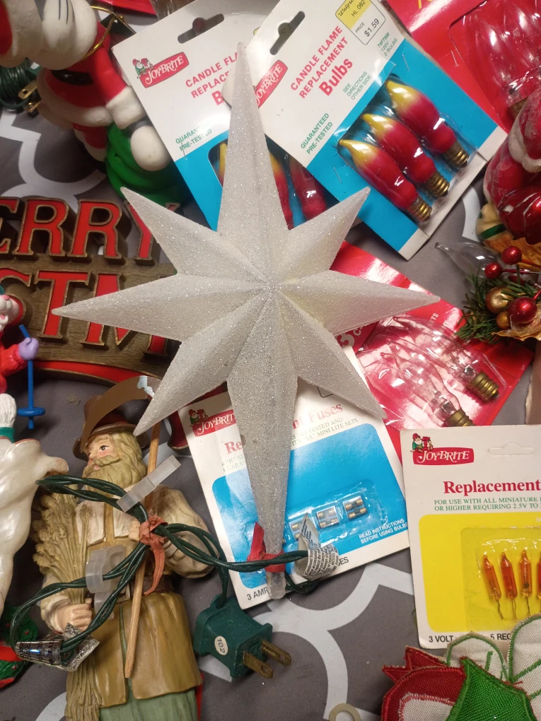 Vintage Christmas Decor - photo 4