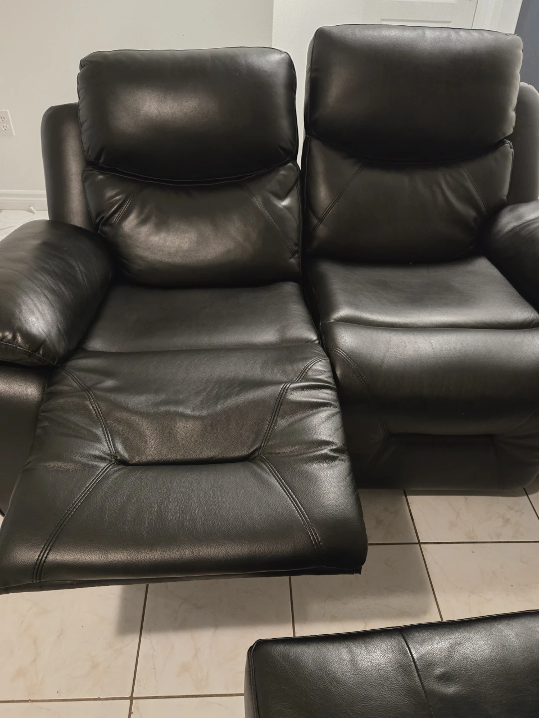 Black Leather Loveseat Recliner with Ottoman - photo 2