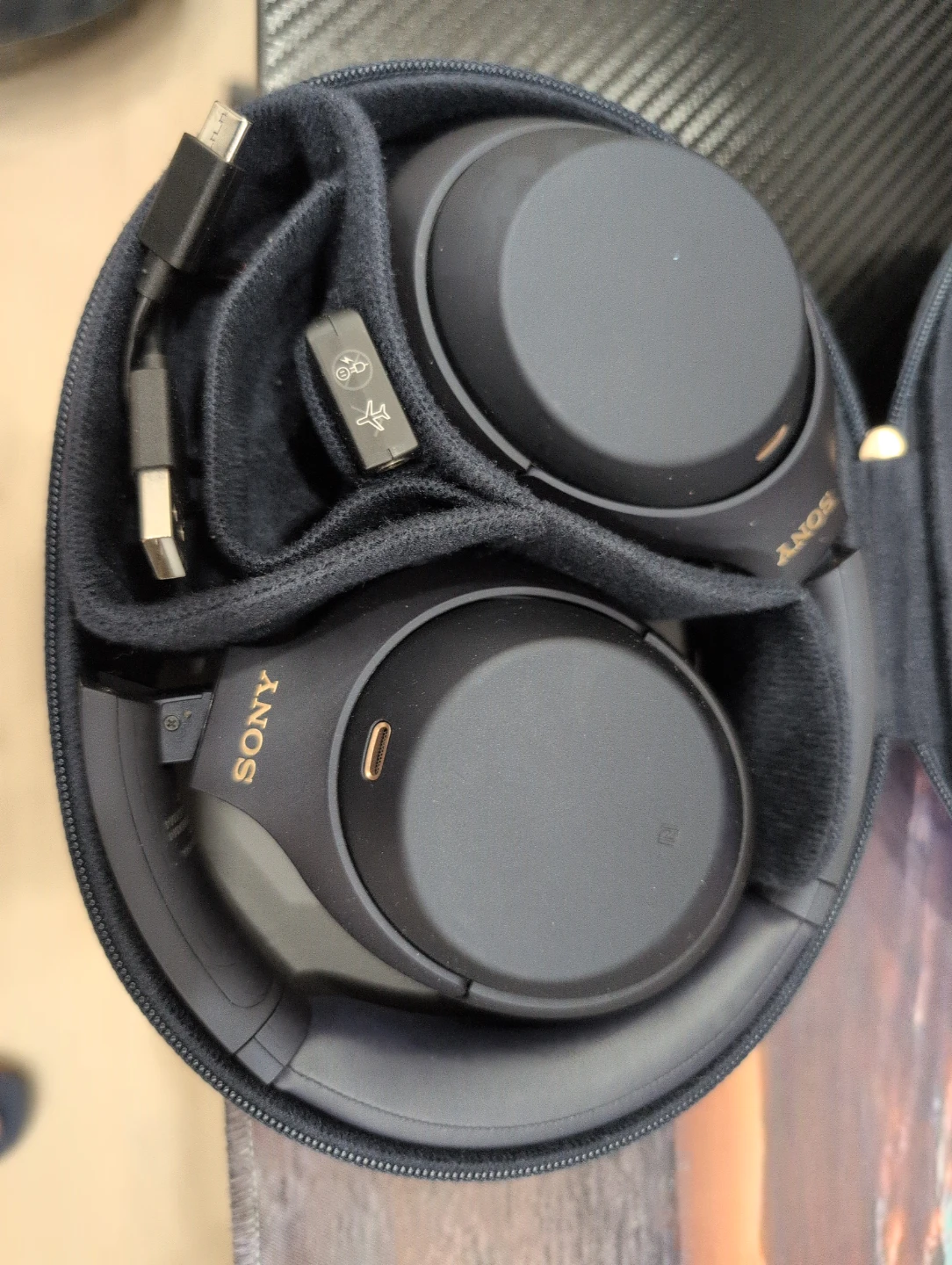 Sony Noise Cancelling Headphones