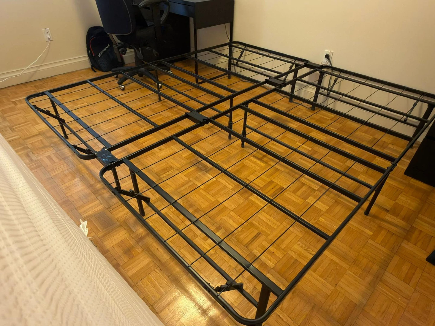 King Size Mattress & Metal Bed Frame ( moving sale )