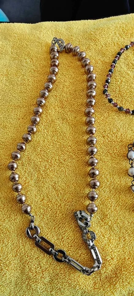 Jewelry Bundle – Necklaces, Bracelets & Bangle – $10 - photo 4