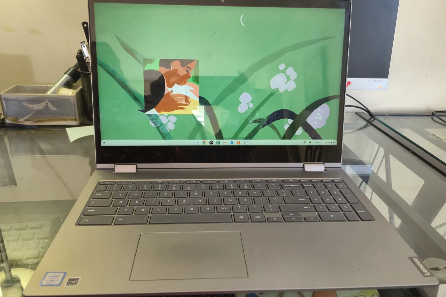 Lenovo Chromebook C340 with Touchscreen