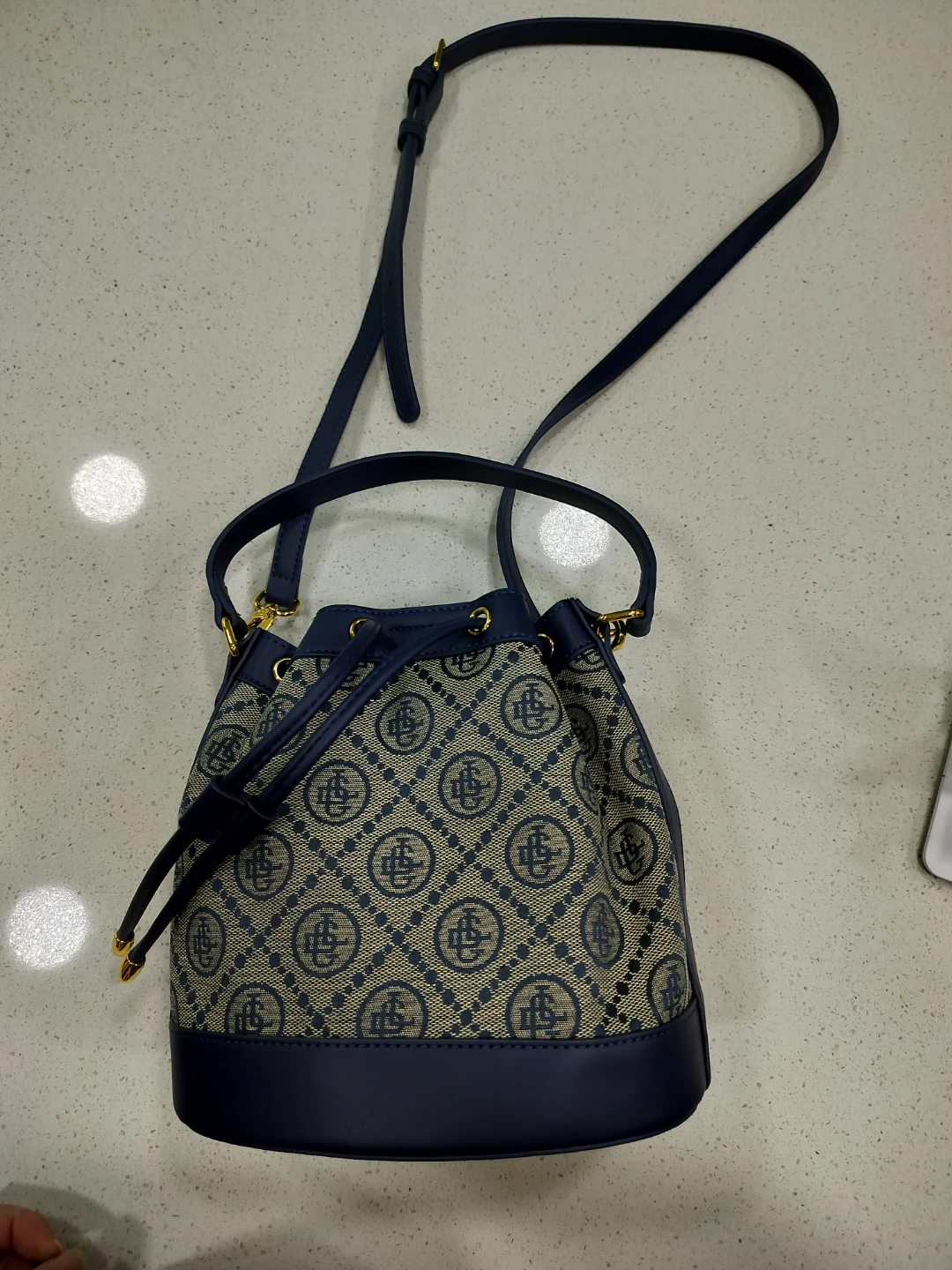 Bucket Bag & make up Purse set - photo 2