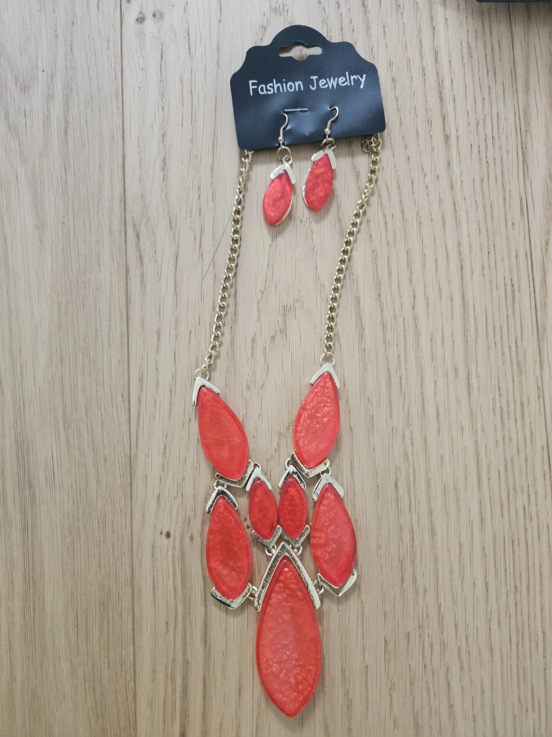 Fashion Jewelry Red Necklace & Earring Set