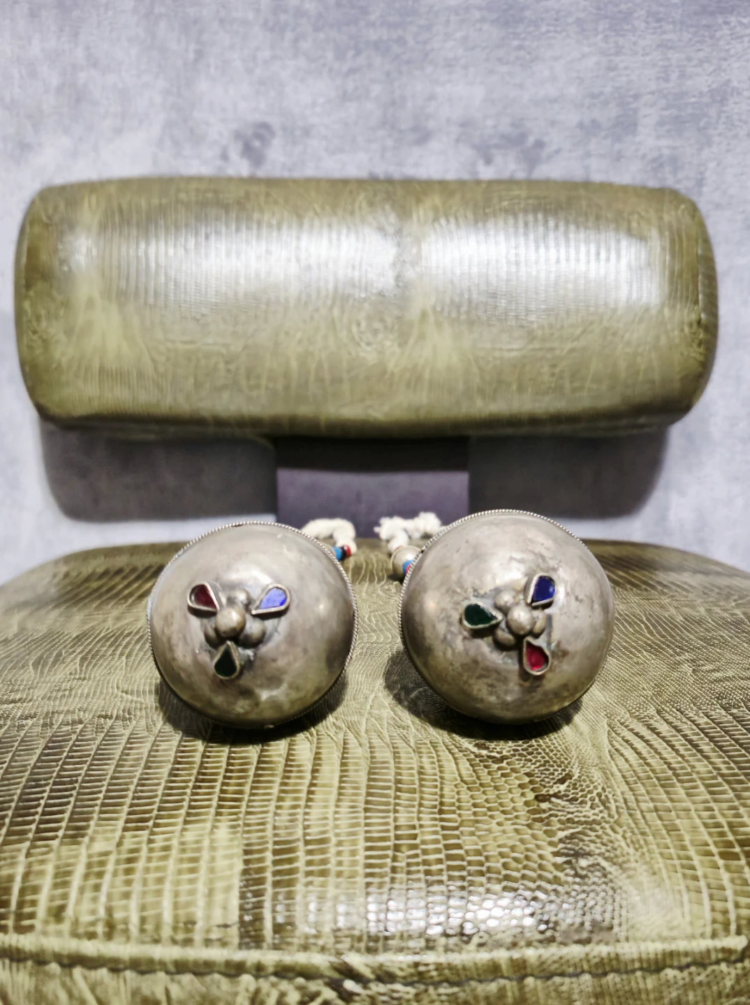 Old Tibetan Charms - photo 2