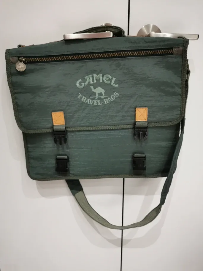 Camel Travel Bag - Green Shoulder Bag