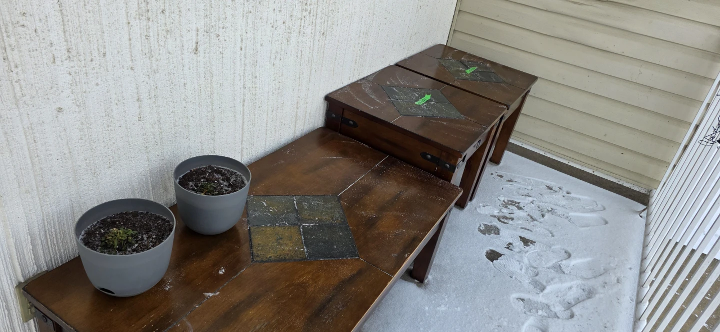 Set: Rustic coffee table and 2 side tables - photo 2