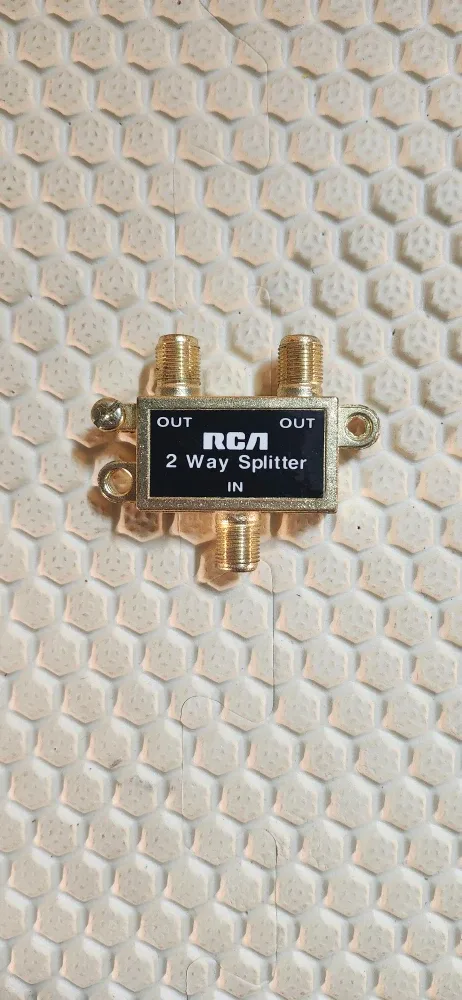 RCA 2 Way Splitter