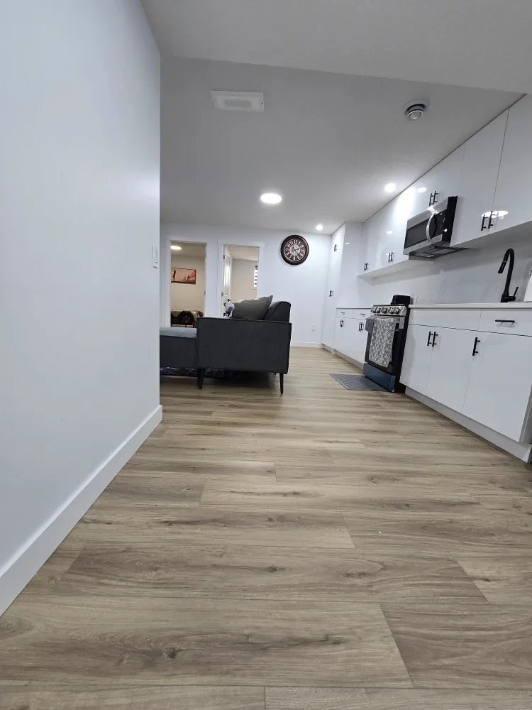 2 Bedrooms Fully Furnished Basement for rent in Chestermere. image indicator(7)