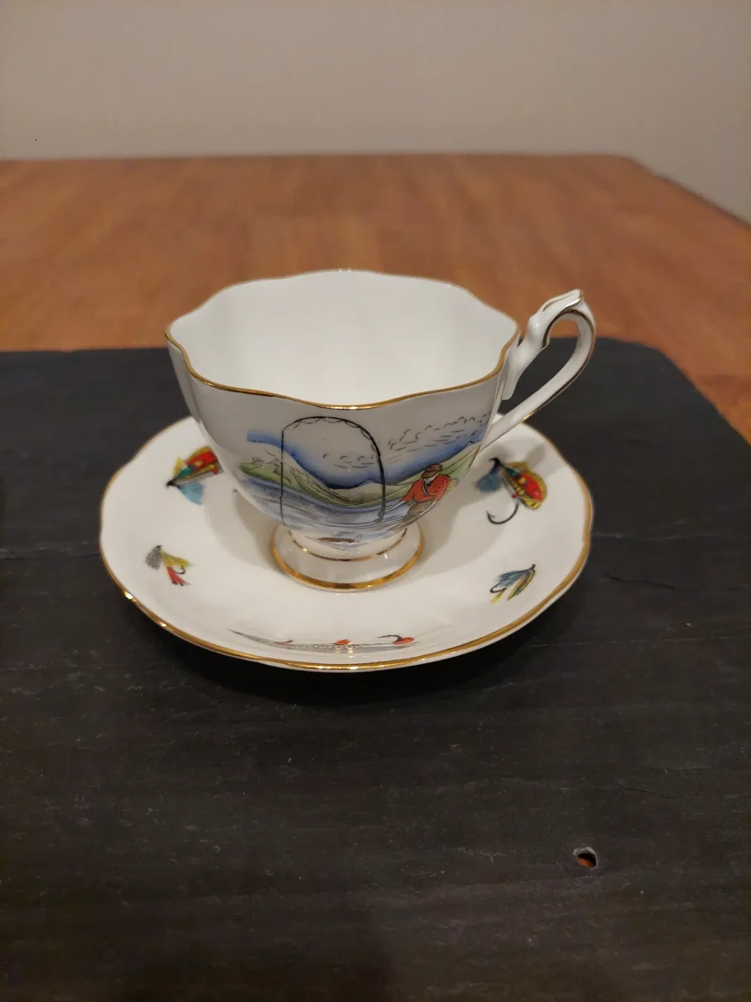 Royal Stafford Bone China Tea Cup & Saucer image indicator(7)
