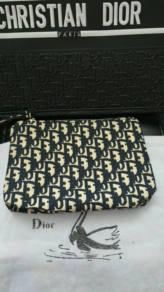 Brand new Fashion Women's Bag with wallet for sale only $95 image indicator(5)