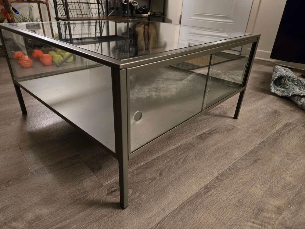 Modern glass and metal coffee table image indicator(7)