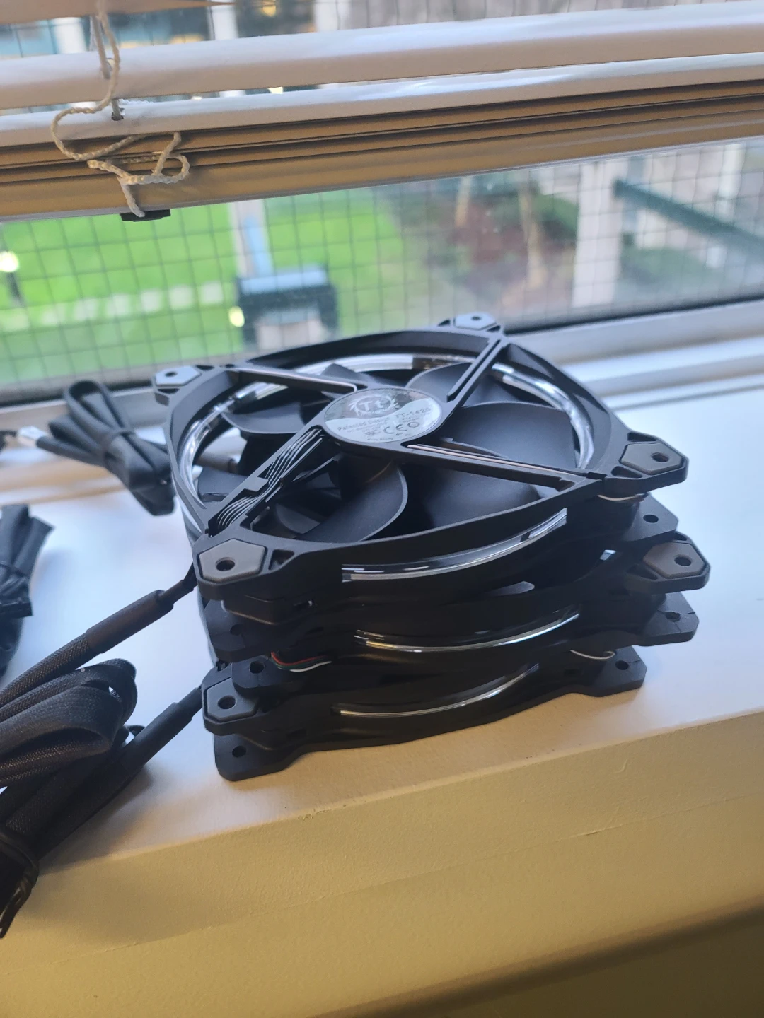 Thermaltake Case Fans - 3 Pack - photo 2