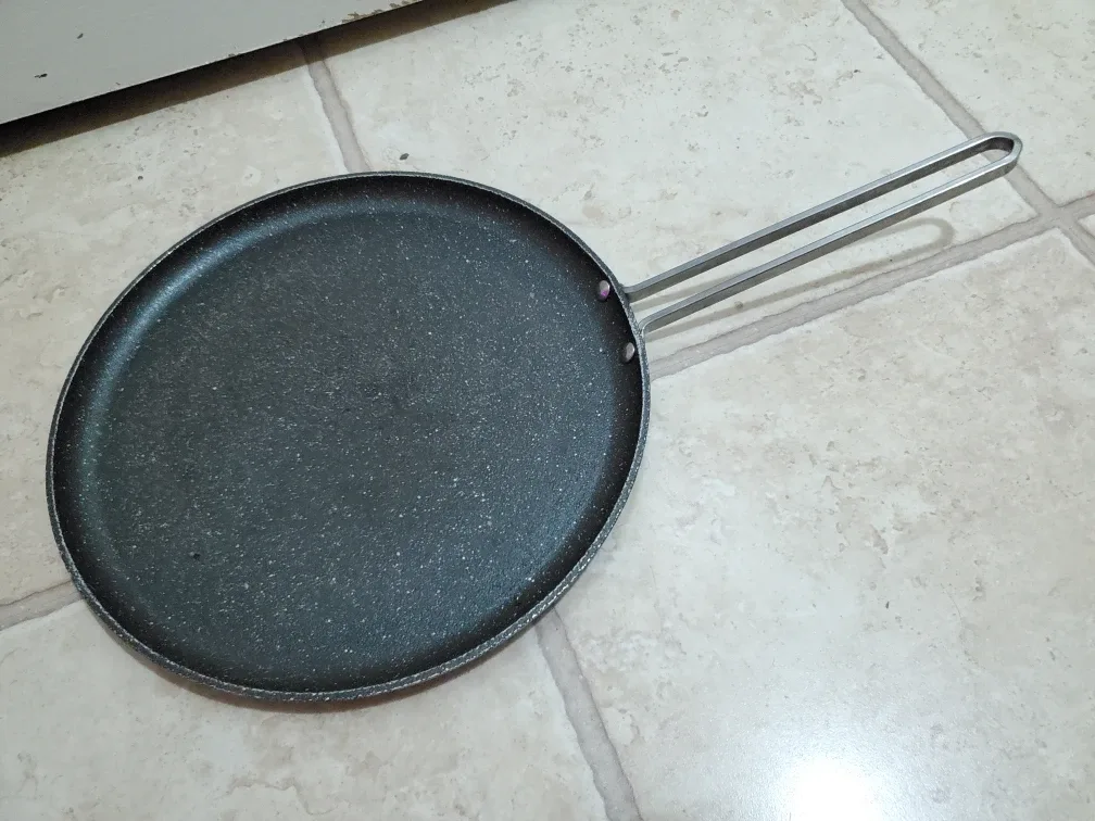 The Rock Crepe Pan (Large size)  #Cleanout