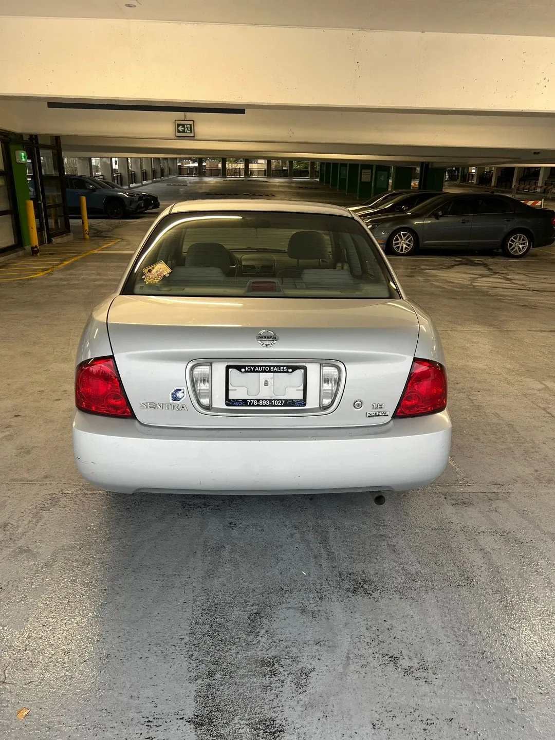 Nissan Sentra Sedan - Silver image indicator(8)