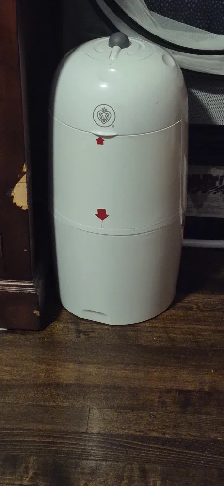Munchkin Step Diaper Pail