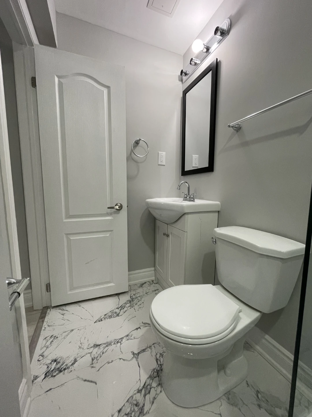 Room for rent - photo 2