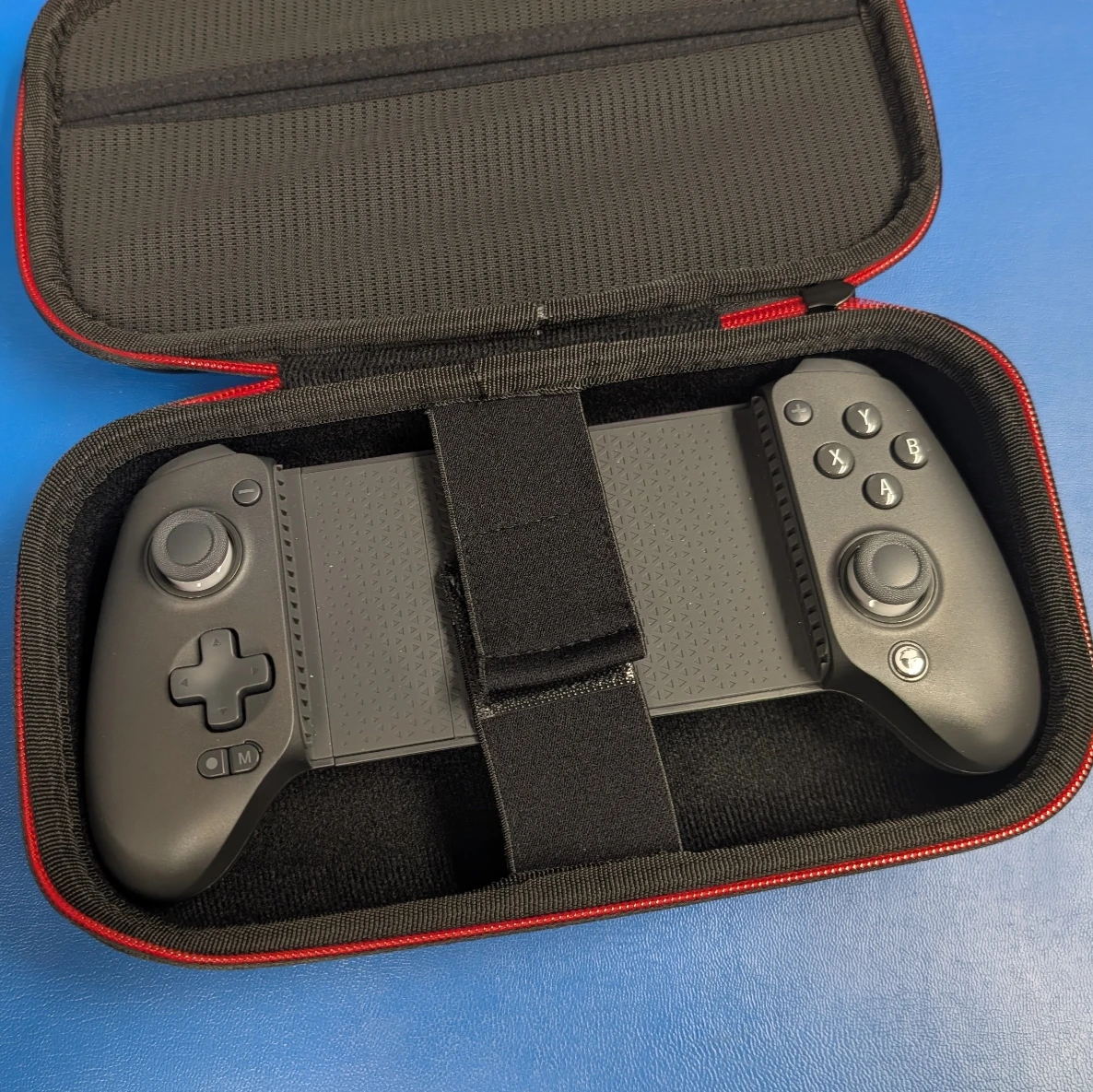 GameSir G8 Galileo Mobile Gaming Controller WITH hard case - photo 2