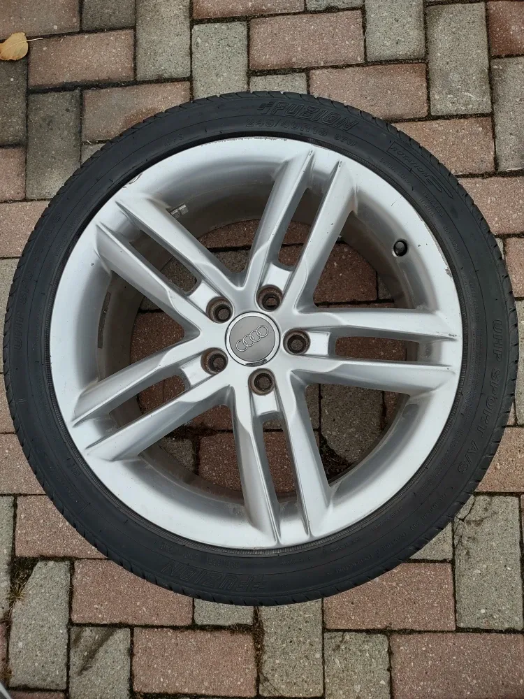 #cleanout Audi Alloy Wheels with Tires - Set of 4 image indicator(5)