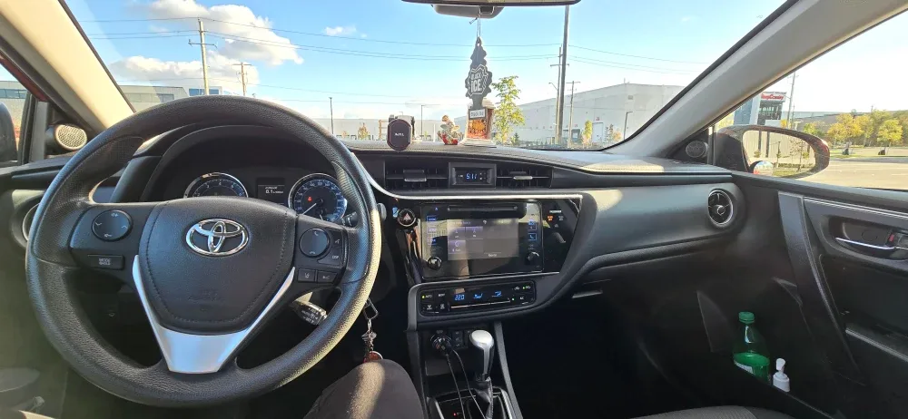 Red Toyota Corolla 2017 LE Sedan image indicator(8)