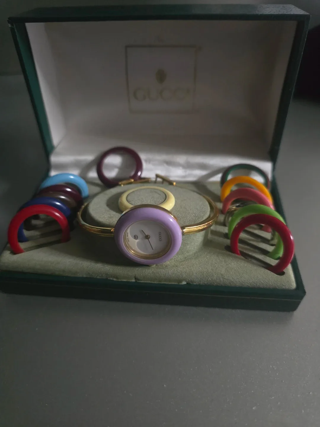 Gucci Change Bezel Watch with Box image indicator(3)