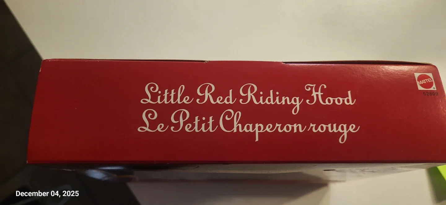 Barbie Little Red Riding Hood Doll Collector Edition image indicator(5)