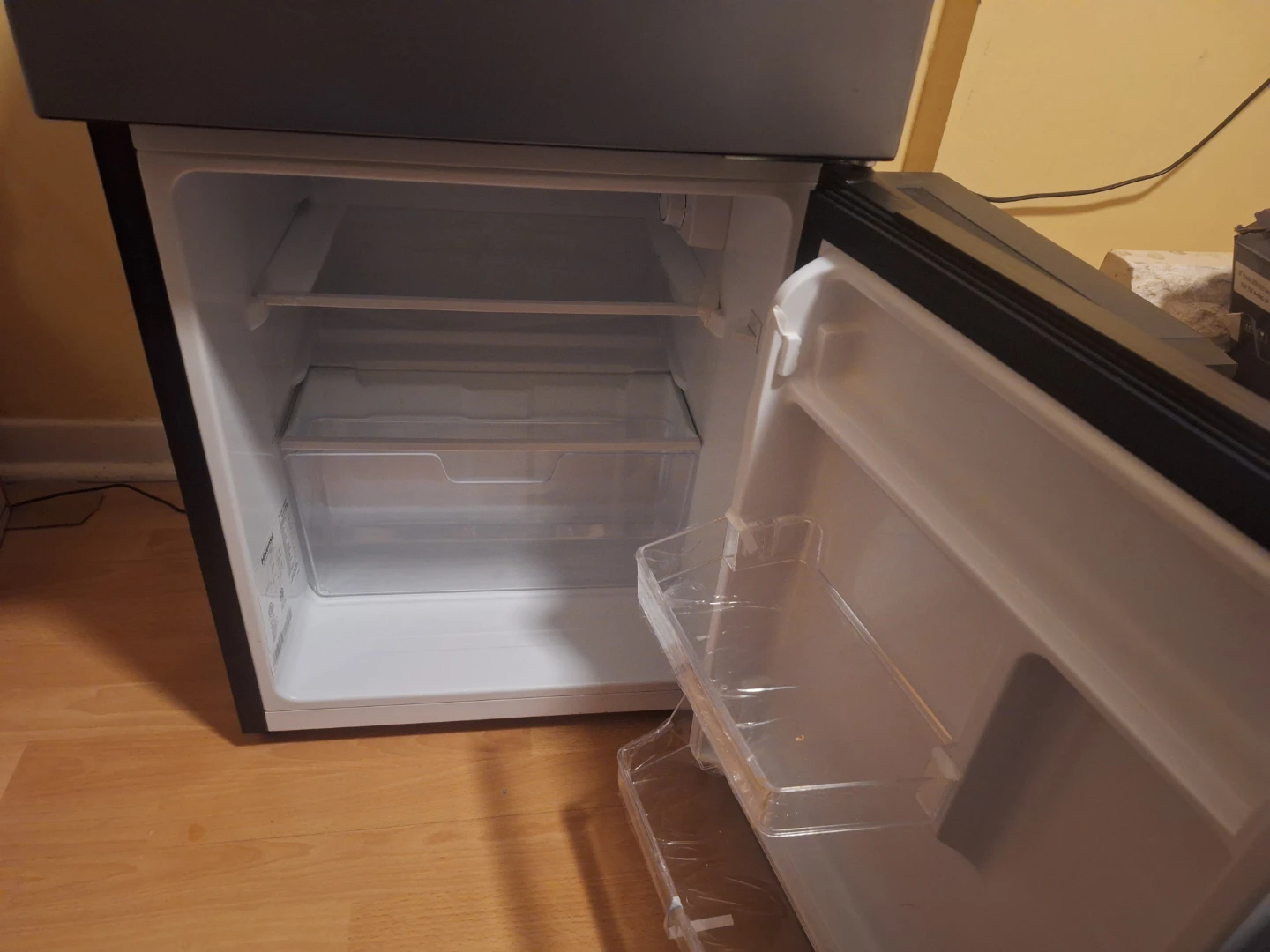 Hisense Compact Fridge - Like New! - photo 3