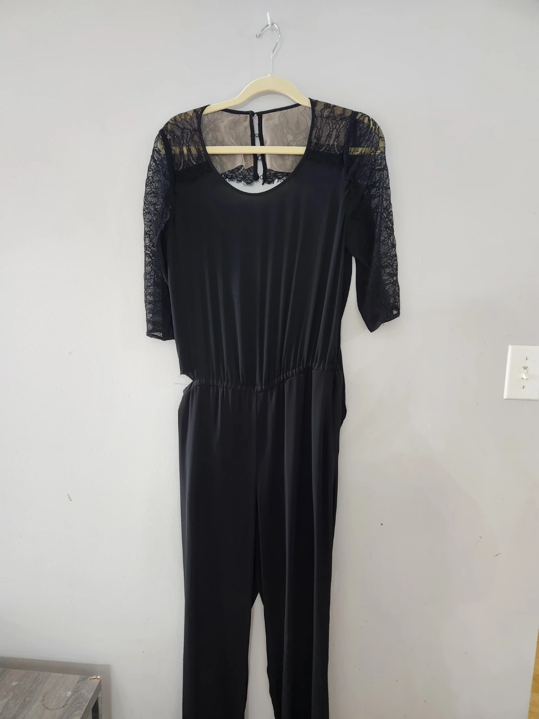 BCBG jumper - photo 2