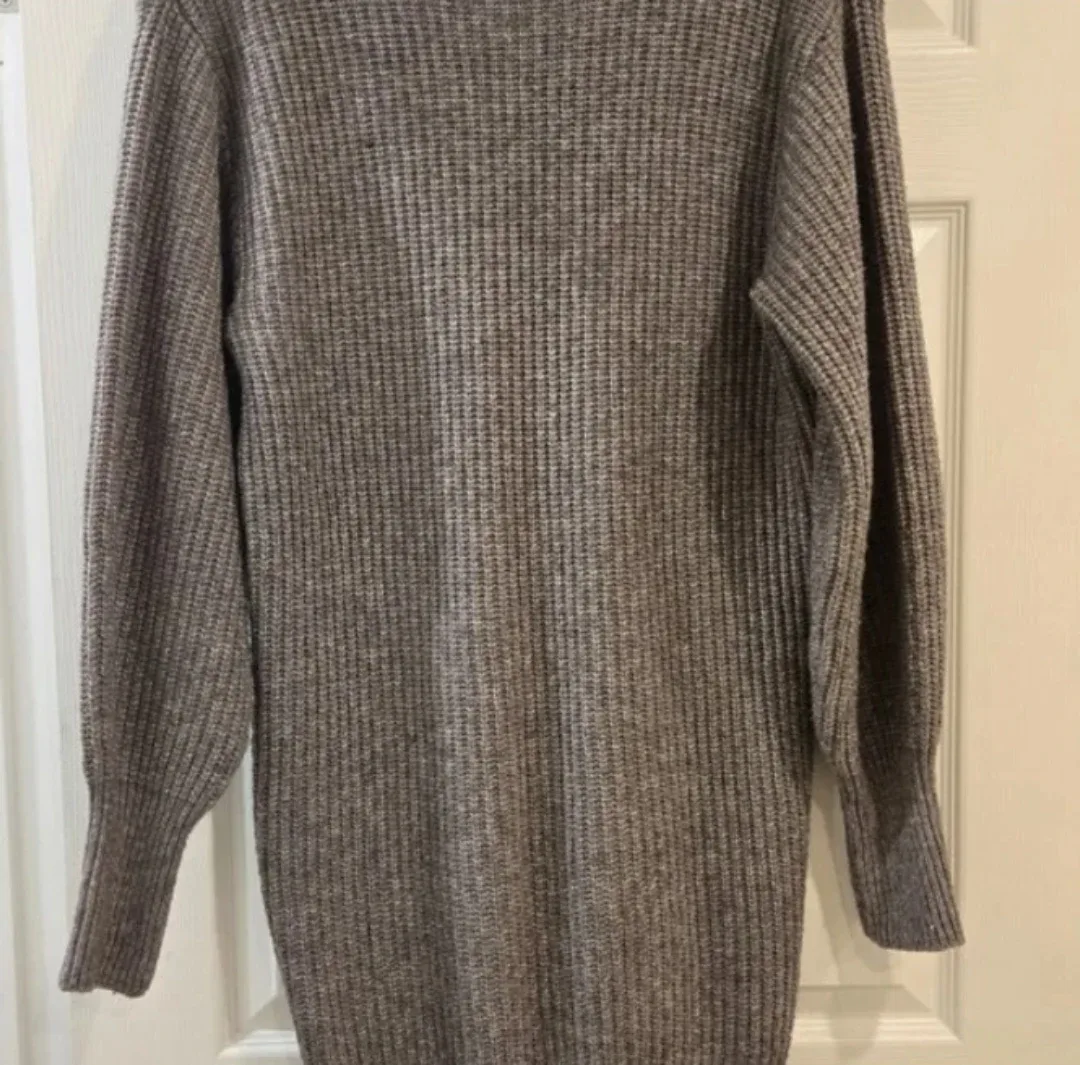 H&M Taupe Knit Sweater Dress - Size S image indicator(2)