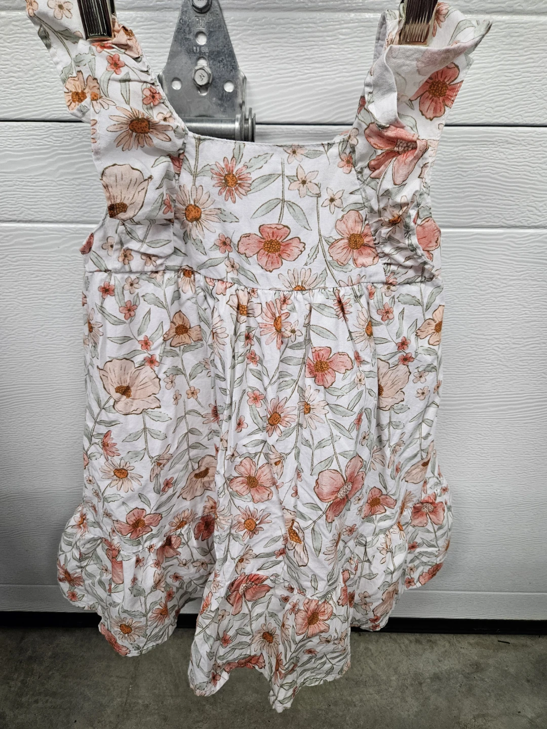 Floral Romper - Size 4 and panda towel - photo 2
