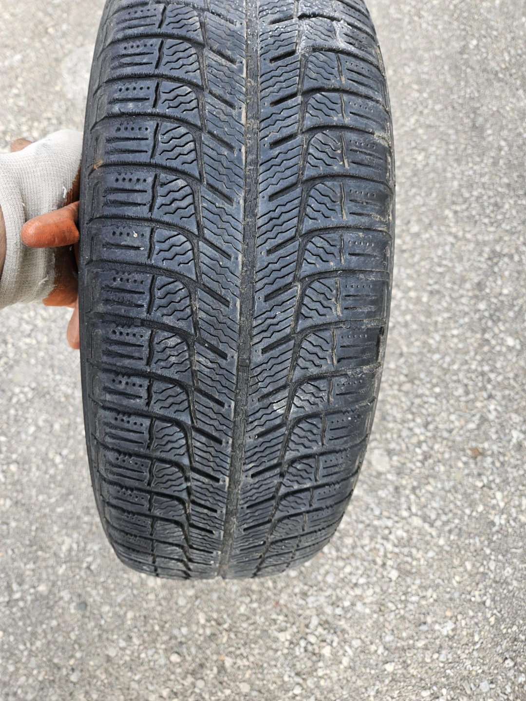 Used Winter Tire - Size 195/65R15 - photo 2