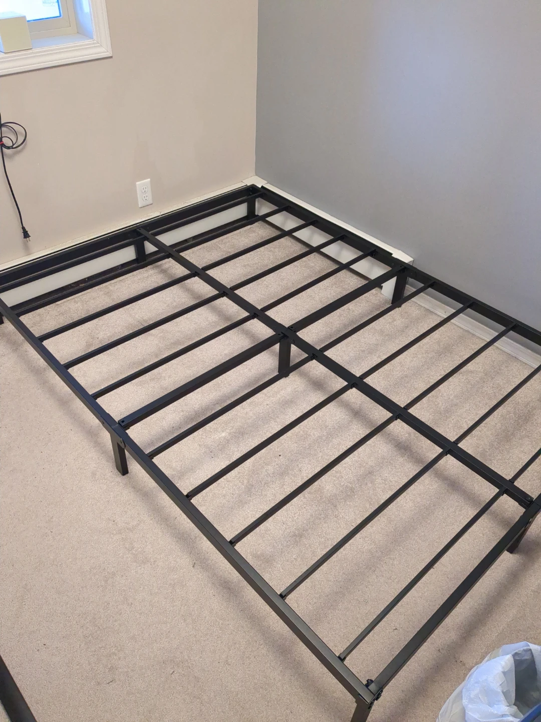 Metal Bed Frame （full size）8inch height
