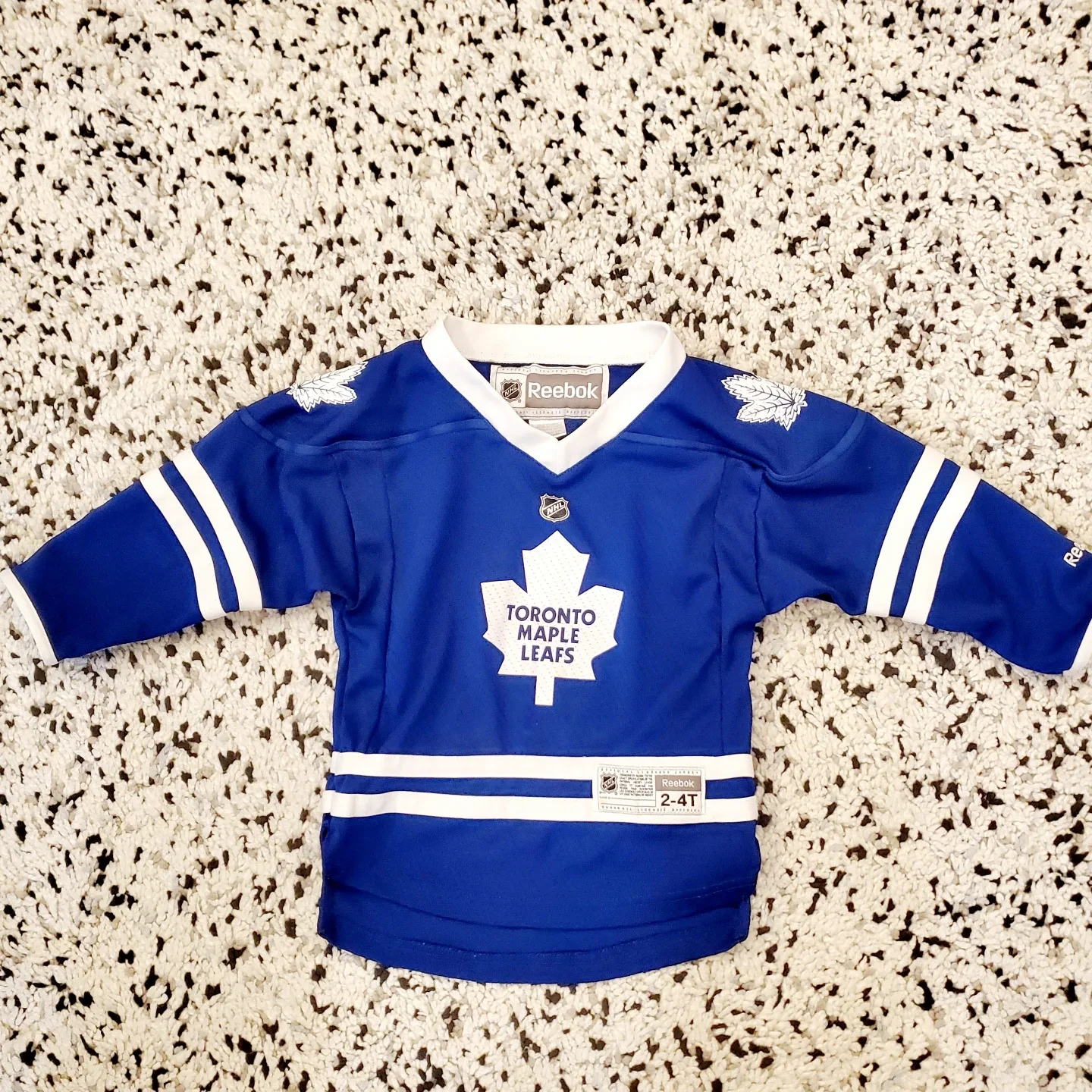 NHL Toronto Maple Leafs Jersey - Size 2-4T  #Cleanout