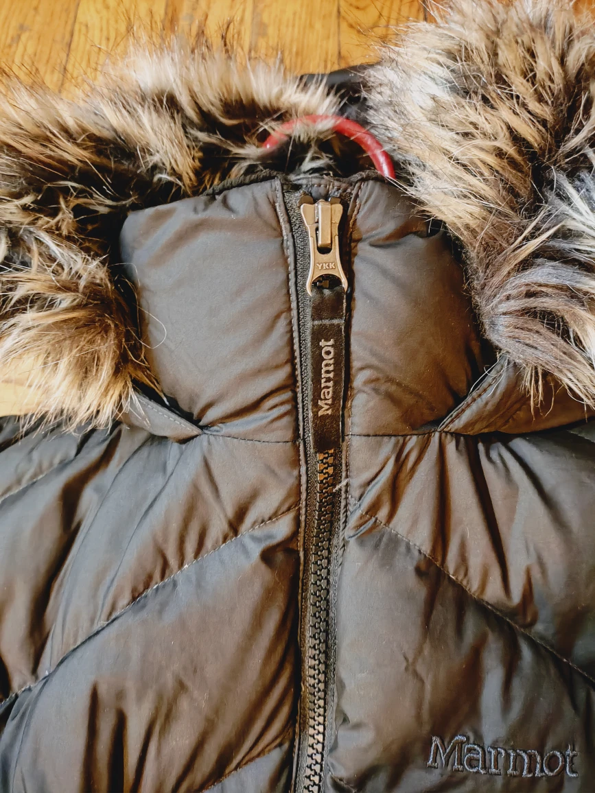 #Cleanout Marmot kids Black Down Puffer Coat - Size L used - photo 4
