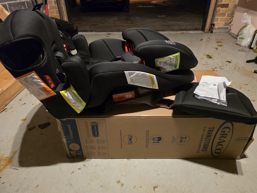 Graco Tranzitions 3-in-1 Harness Booster Car Seat - photo 2