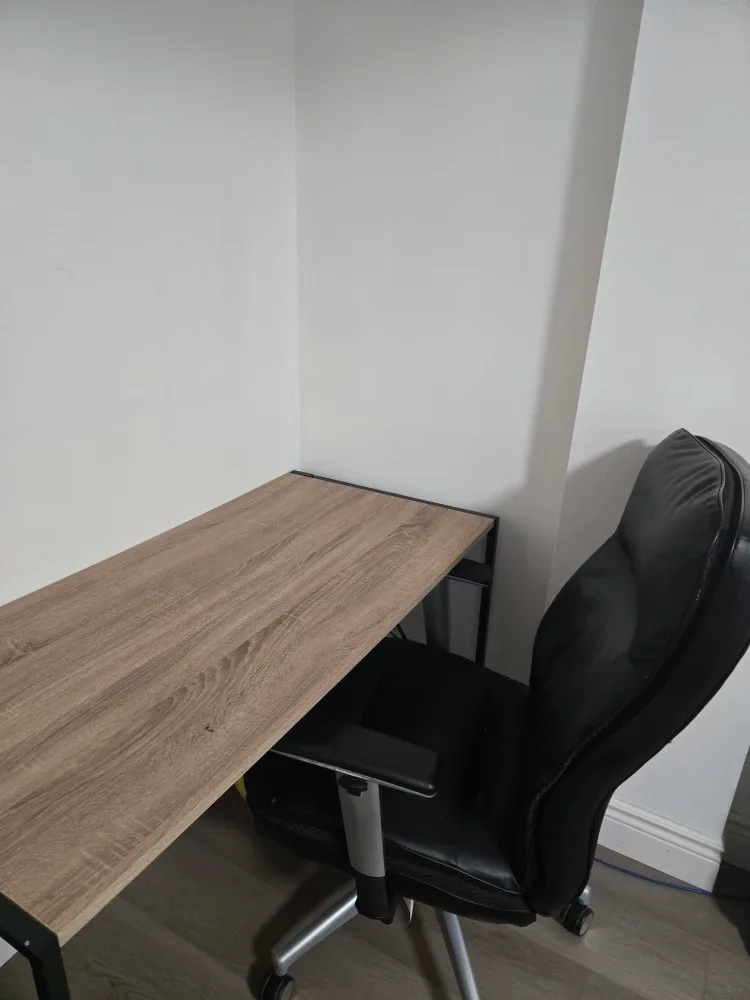 Office Desk and Black Office Chair image indicator(2)