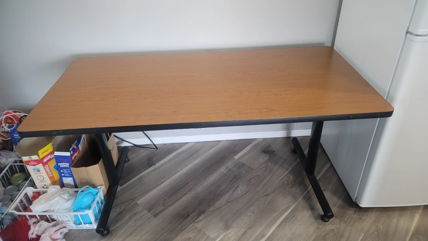 Wood Grain Table with Black Legs